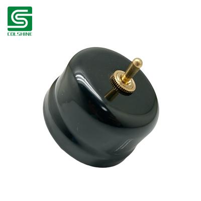 Light toggle switch